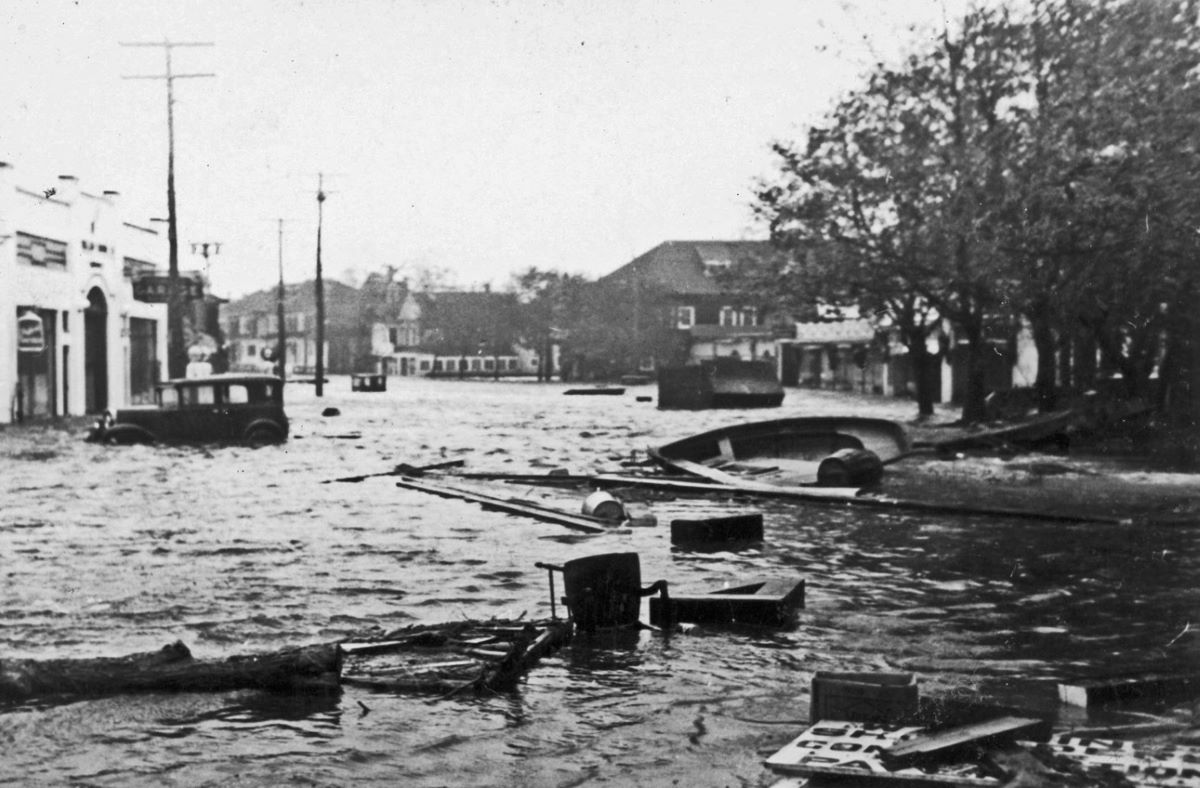 Westhampton Beach Hurricane of 1938 [2/2]